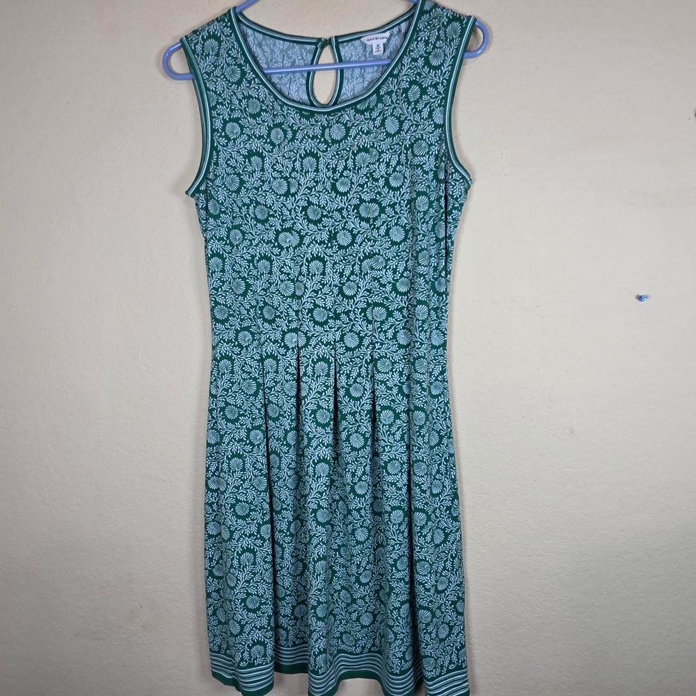 Max‎ Studio Womens Green White Floral Sleeveless Fit Flare Dress Medium vacation